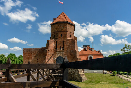 Castle of Liw in sunny day