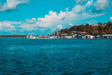 Fototapeta premium Uma das várias vistas do rio Amazonas - foto obtida dia 09/06 - equipamentos Canon t5/lente 18-55 - Conheça a Amazônia