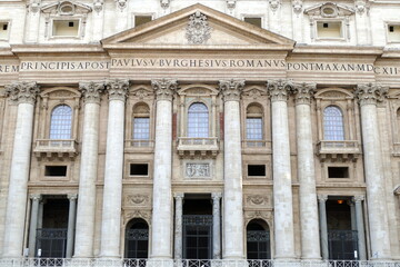 Fototapeta na wymiar St. Peter's Square,Basilica of Saint Peter and the Vatican,Rome,Italy