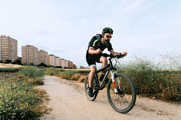 cyclist doing sport 