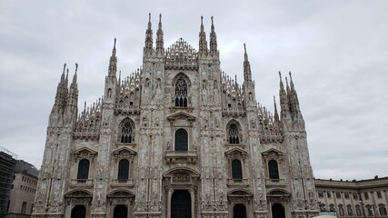 Fototapeta na wymiar duomo cathedral Milan italy