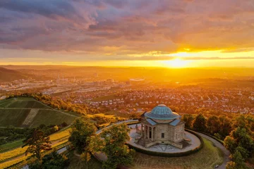 Grabkapelle auf dem Württemberg bei Stuttgart - Denkmal im Sonnenuntergang © Martin