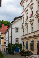Fototapeta na wymiar old houses in the old town of Ljubljana