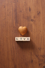 木製のハート、愛情