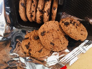 chocolate chip cookies