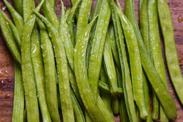 cow pad vegetable on chopping board 