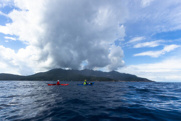  sea coast travel by sea kayaks