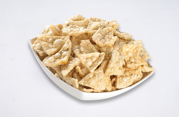 Deep fried Khichiya Papad, Traditional Indian Snacks, Indian crunchy fried snack papad or Papadam made of rice floor served in a plate. Also known as khichiya Papad. desi khichiya