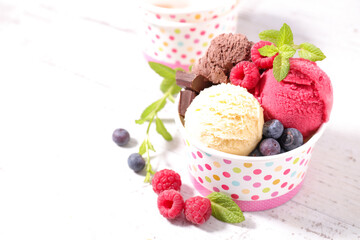 ice cream scoop with fresh fruit