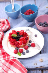 berry fruit tart with cream
