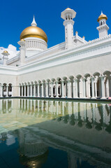 Architecture of Masjid Sultan Omar Ali Saifuddin Mosque in Bandar Seri Begawan, Brunei Darussalam. 