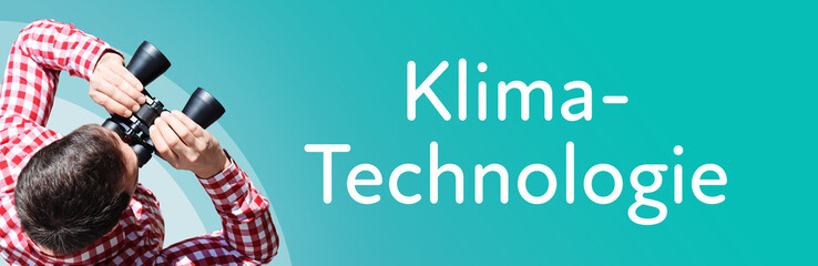 Naklejka premium Klima-Technologie. Mann mit Fernglas aus Vogelperspektive. Beobachtung, Draufsicht, Panorama. Business Text auf blau. Statistik, Wirtschaft