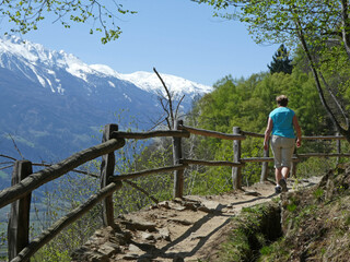 Wandern mit schöner Aussicht im Vinschgau (Südtirol)