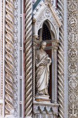 florence streets and sculptures