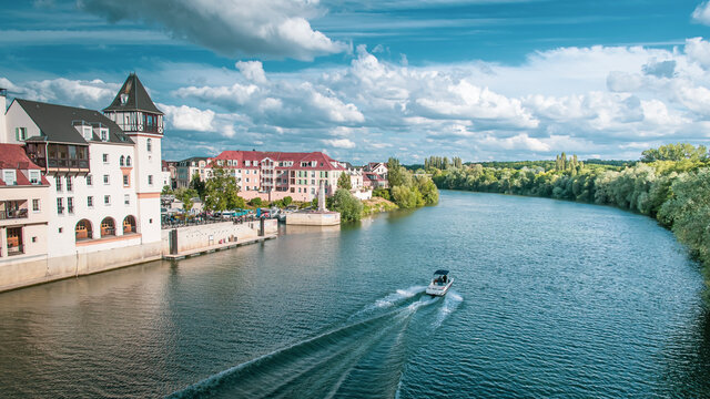Port Cergy, France