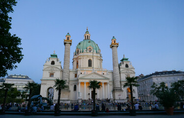 Beautiful baroque palaces and sights in Vienna