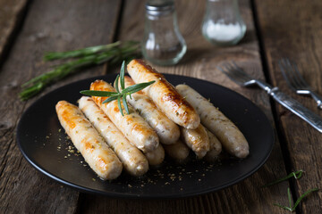 Grilled turkey sausages with rosemary