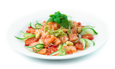 Salmon Spicy Salad (Salmon Cutlet Cube Shape)