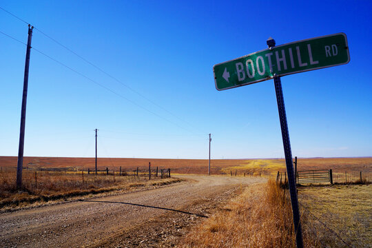 road sign in the Kansas countryside