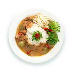 Thai Rice Noodles with Red Curry Pork