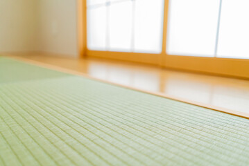 新築住宅の和室　琉球畳と障子