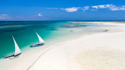 Foto auf Alu-Dibond Sandbank auf Pemba Island, Tansania. Ein Paradies auf Erden. © Robin