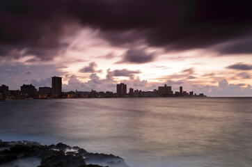 Fototapeta na wymiar Havana skyline sunset