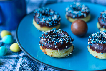Easter donuts and hot chocolate - 3