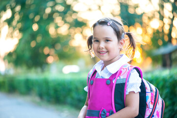 Fototapeta premium Portrait of happy school girl