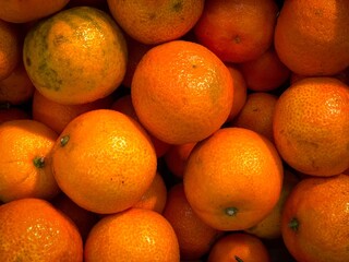 oranges at the market