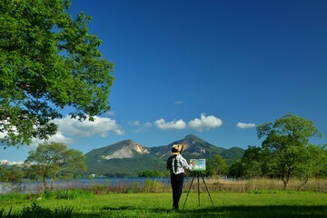 湖畔のアーチスト