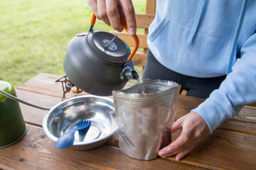 cooking sublimated food on a hike or in a campsite