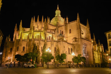 Fototapeta na wymiar Beautiful night view of Segovia Cathedral - Segovia, Spain