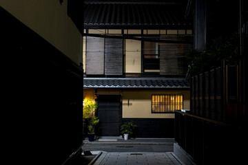 京都祇園 夜の街並み