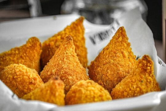 Por&ccedil;&atilde;o de mini coxinhas