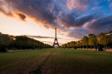 Symmetrical panoramic view of the Eiffel Tower during a beautiful sunset