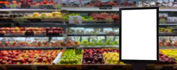 Obraz premium Grocery shopping at upermarket mall grocery store vegetable healthy food smart phone online supermarket