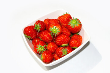 trawberries in a plate