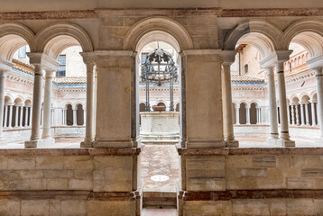 Perugia, Foligno,abbey cloister of Sassovivo, cloister with a well in the center, view from the...