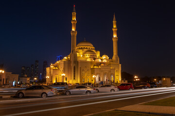Fototapeta na wymiar Noor Mosque in Sharjah UAE