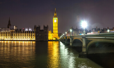 Fototapeta na wymiar Big Ben, Parliament, Westminster bridge in London