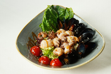 seafood with vegetables