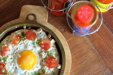 Pan Fried Egg with Toppings