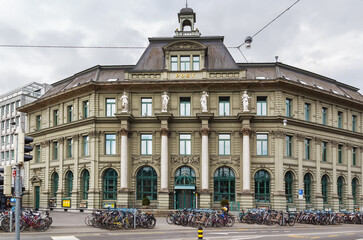 Fototapeta premium Post office buildingn in Lucerne, Switzerland