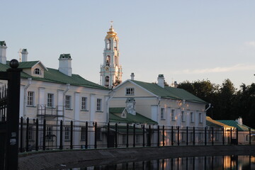 Russian architecture always impresses with its majestic beauty and classical austerity.