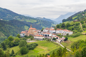 Fototapeta premium beautiful town of northern navarre, Spain
