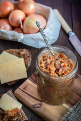 caramelized onion jam 