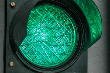 green traffic light