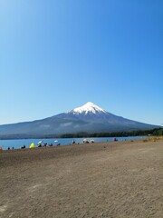 Volc&aacute;n