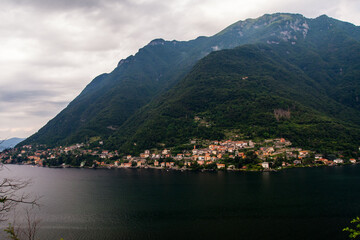 Fototapeta na wymiar Jezioro Como, Veleso - Włochy